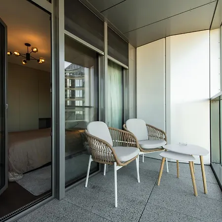 Nikas Eurovea - Free Parking Apartment