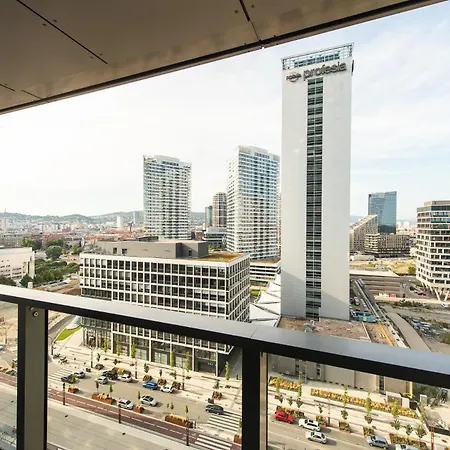 Nikas Eurovea - Free Parking