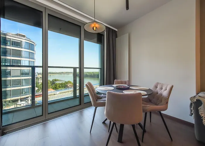 Nikas Eurovea - Free Parking *